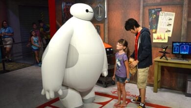 Baymax and Hiro meet and greet