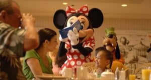 Character Dining Minnie