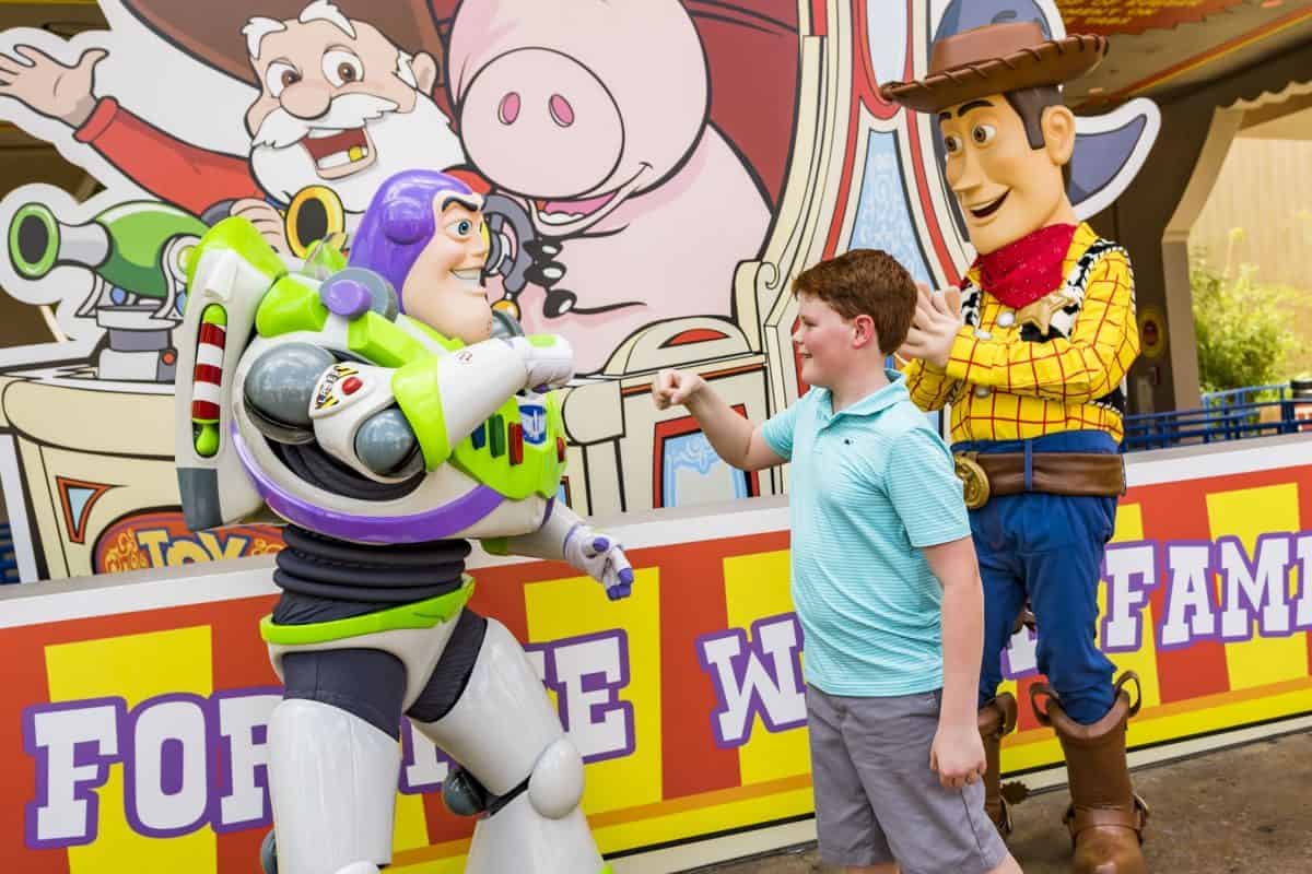 Buzz Lightyear _ Woody _ Toy Story Land WDW _ Disney Fanatic