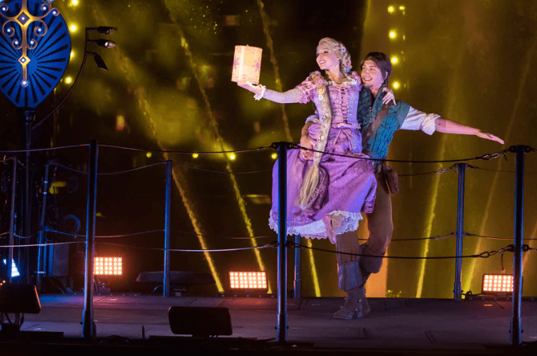 Fantasmic-Disneyland