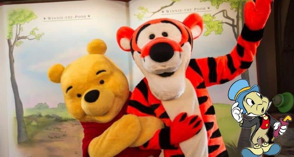 Parents bully kids into Disney photos