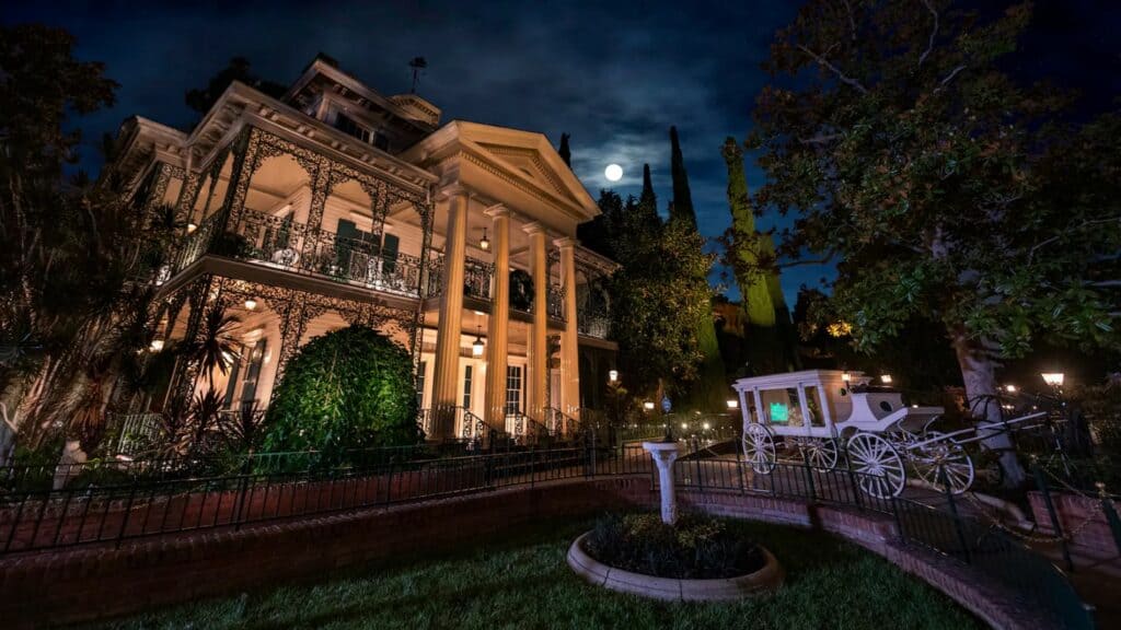 disneyland-haunted-mansion