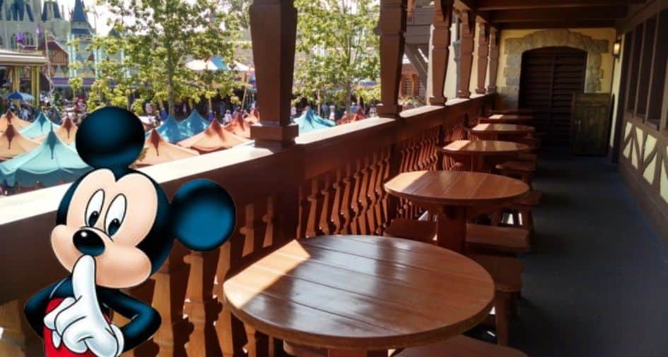 disney-upstairs-dining