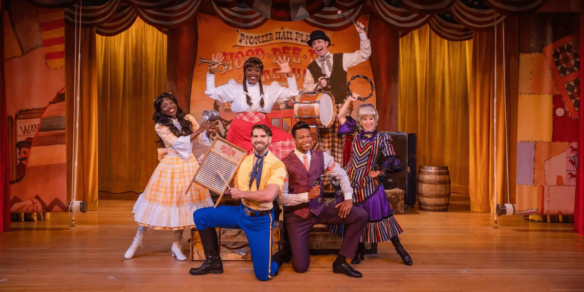 Cast of Hoop-Dee-Doo Musical Revue