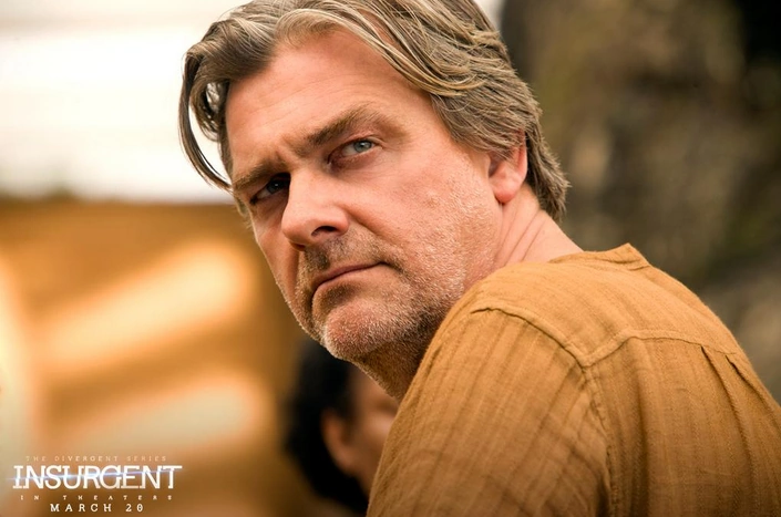 Ray Stevenson Divergent