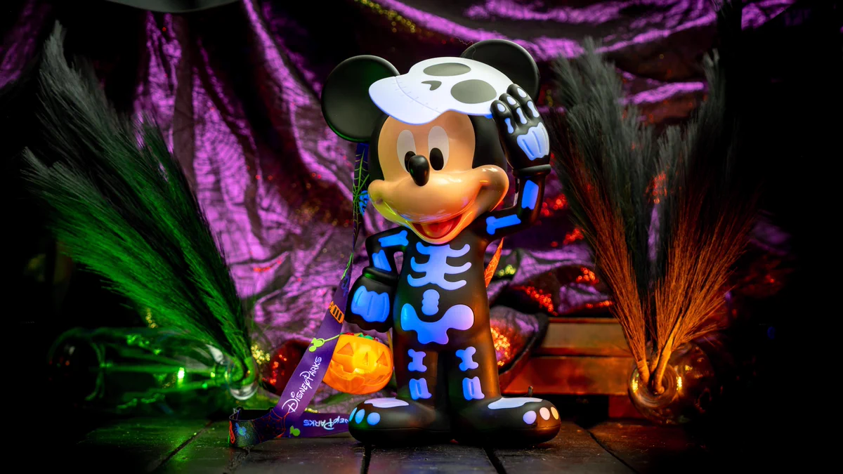 Skeleton Mickey Popcorn bucket