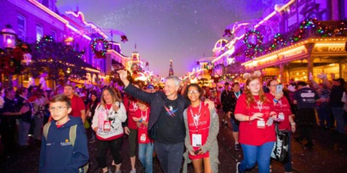 Gary Sinise at Disneyland Park