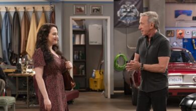Kat Dennings and Tim Allen in te new ABC Show 'Shifting Gears'