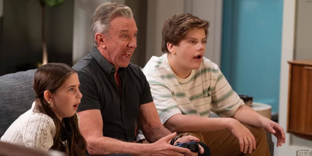 Tim Allen, Maxwell Simkins, and Barrett Margolis in Shifting Gears