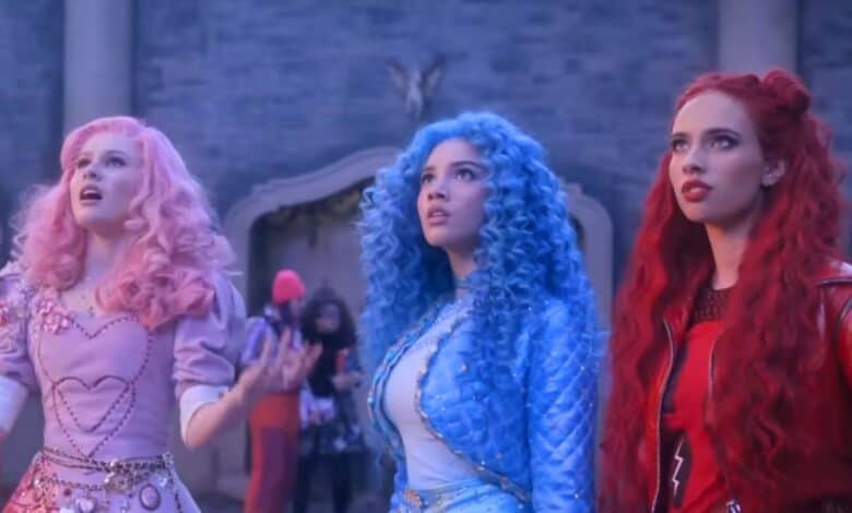 Bridget, Chloe and Red in Descendants Rise of Red