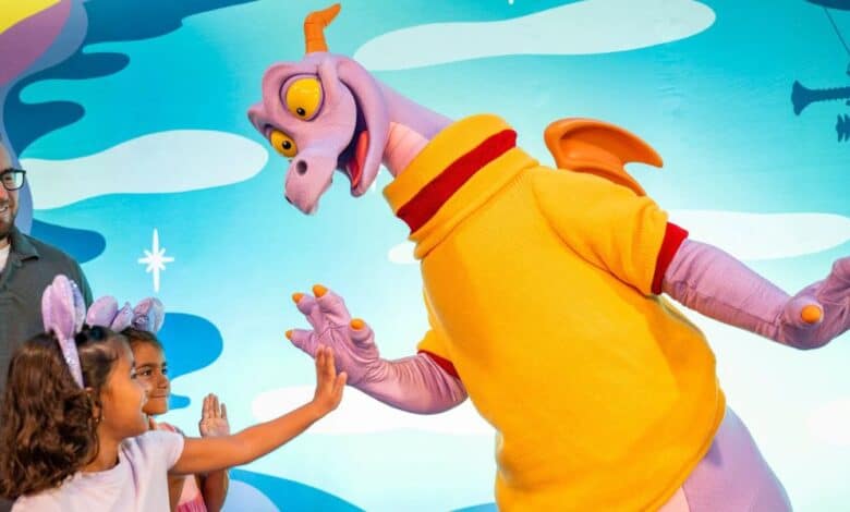 Figment meet and greet in EPCOT inside of Disney World.
