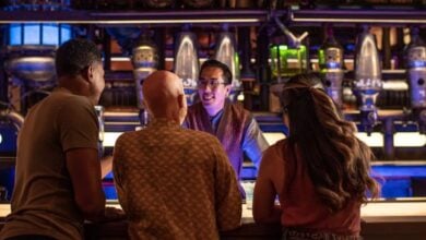 Oga's Cantina Star Wars Galaxy's Edge