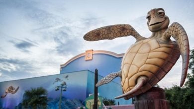 A Crush statue outside Crush's Coaster at Disneyland Paris