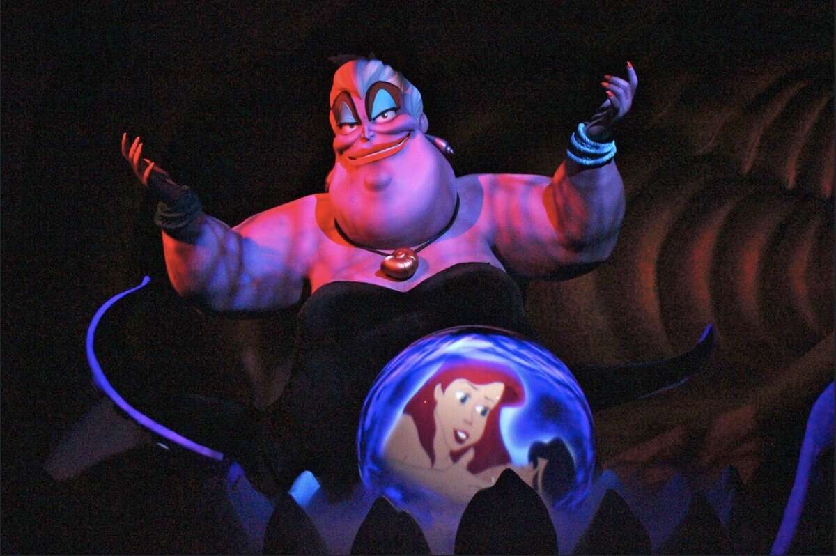 Ursula scene Under the Sea - Journey of the Little Mermaid Fantasyland