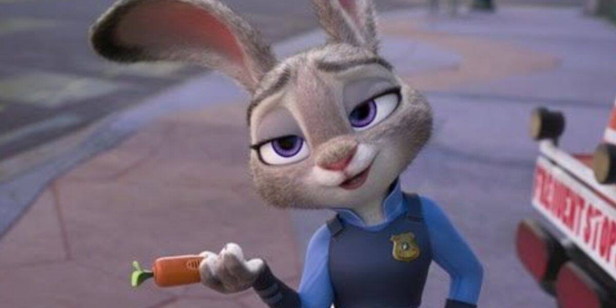 Judy Hopps holding a carrot