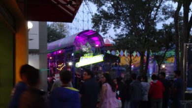 People in front of The Joker at Six Flags Mexico.
