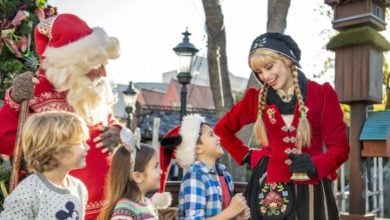 Holiday Storytellers during the EPCOT International Festival of the Holidays.