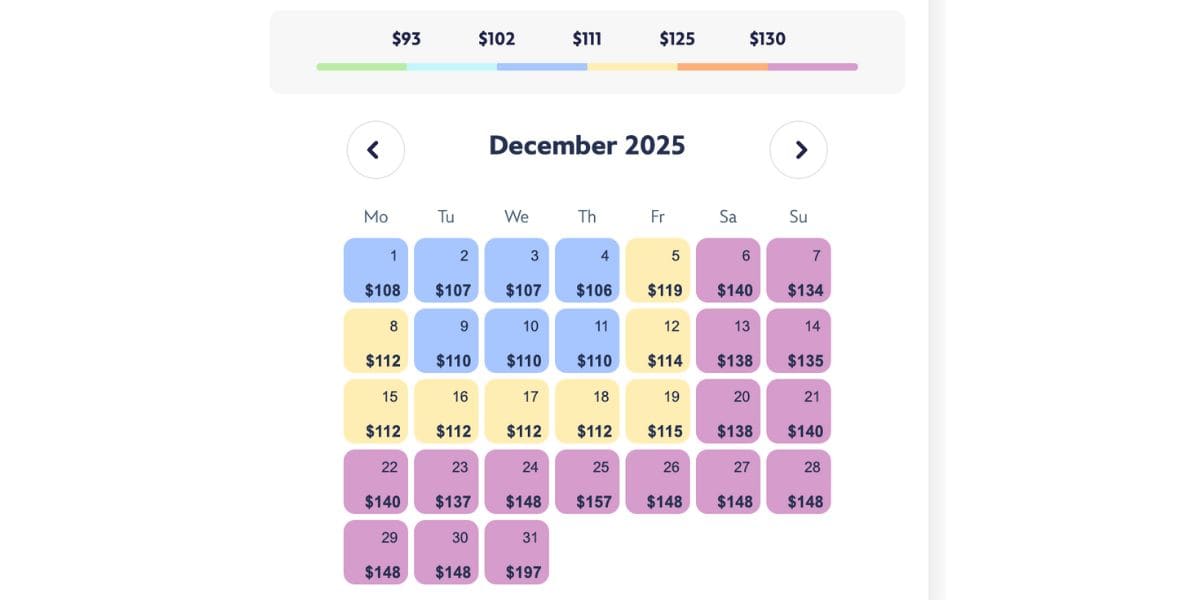 A calendar for December 2025 tickets at Disneyland Paris