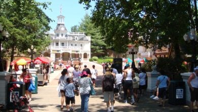 People walking in Six Flags America.