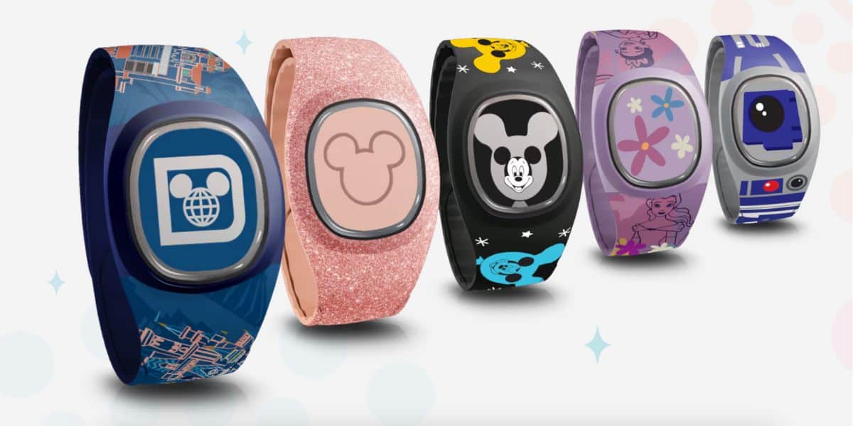 Five Disney World MagicBands