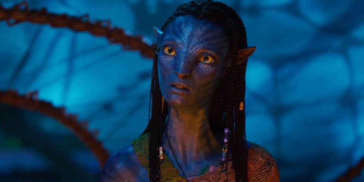 Zoe Saldana in Avatar Fire and Ash