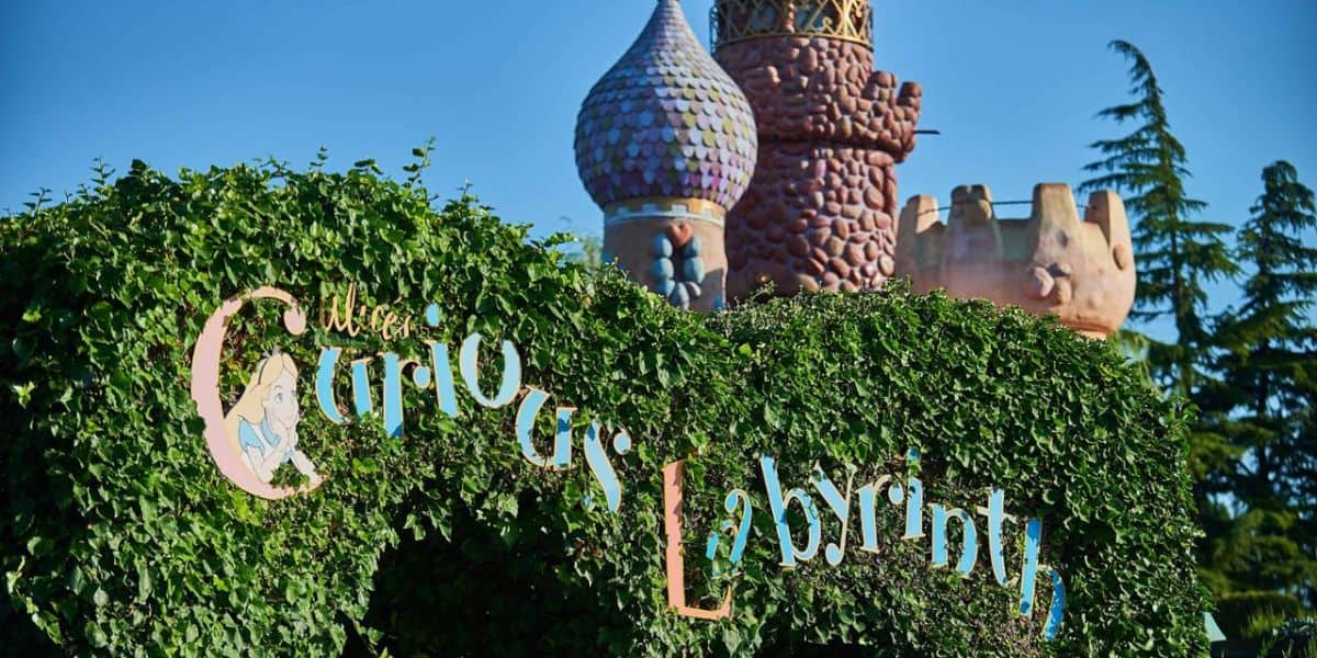 Entrance to Alice’s Curious Labyrinth, showing the Queen of Hearts Castle