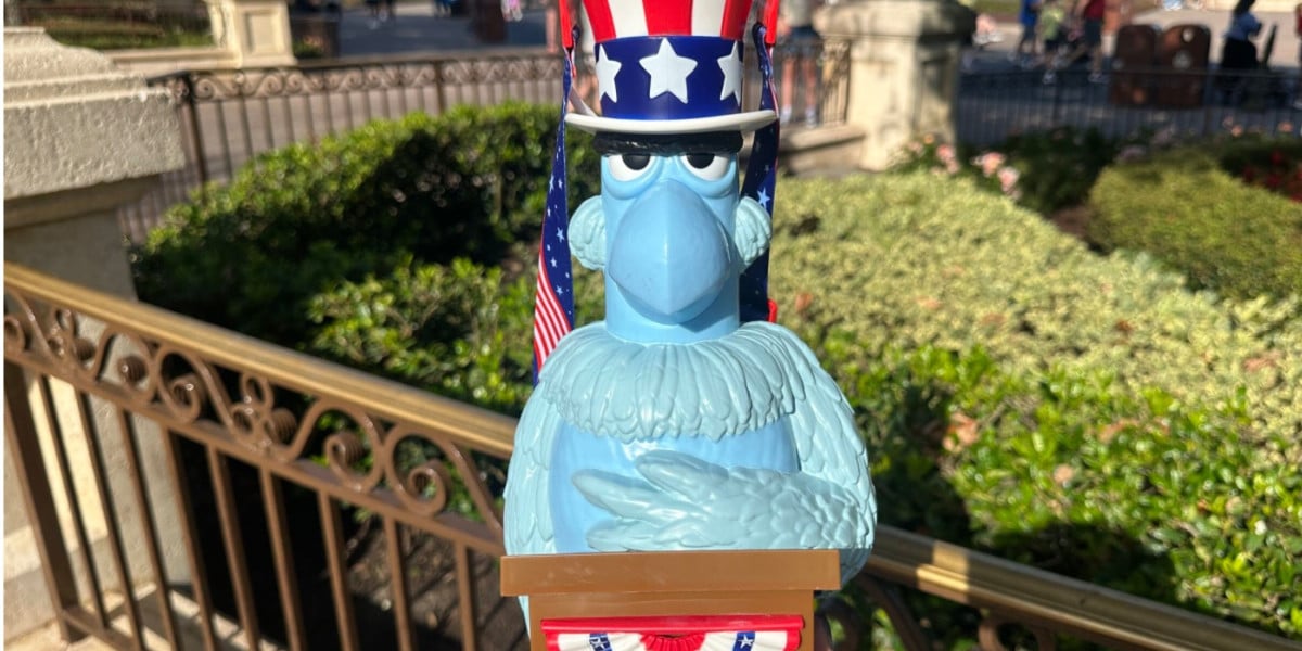 Sam Eagle popcorn bucket