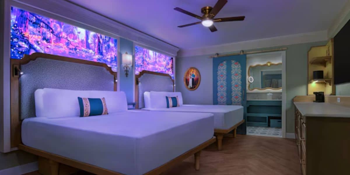 royal guest room at disney world's port orleans resort hotel