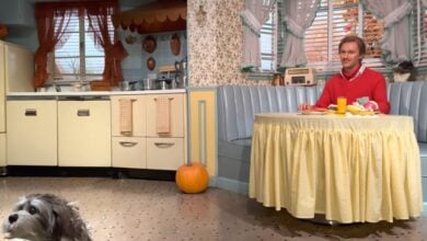 John Progress and Rover sitting in the kitchen on the Carousel of Progress