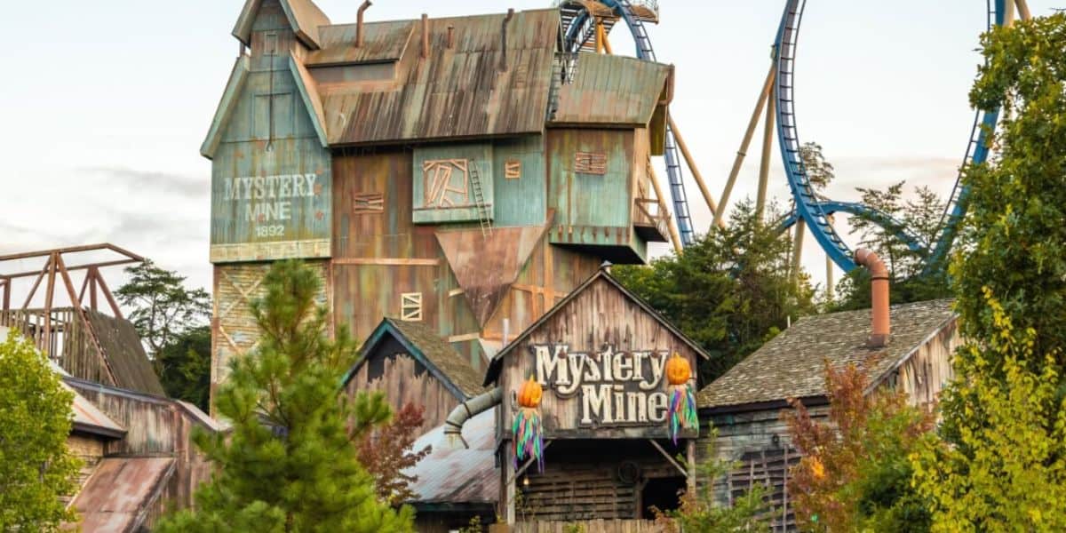 Mystery Mine roller coaster in Dollywood