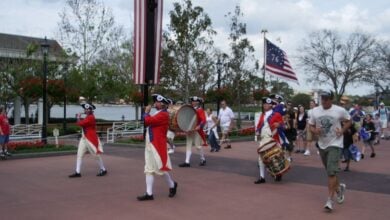 Colonial Williamsburg reenactors in the EPCOT World Showcase American Adventure Pavilion