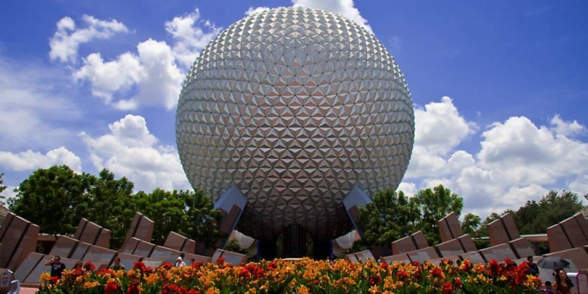 Gardens in front of Spaceship Earth at EPCOT