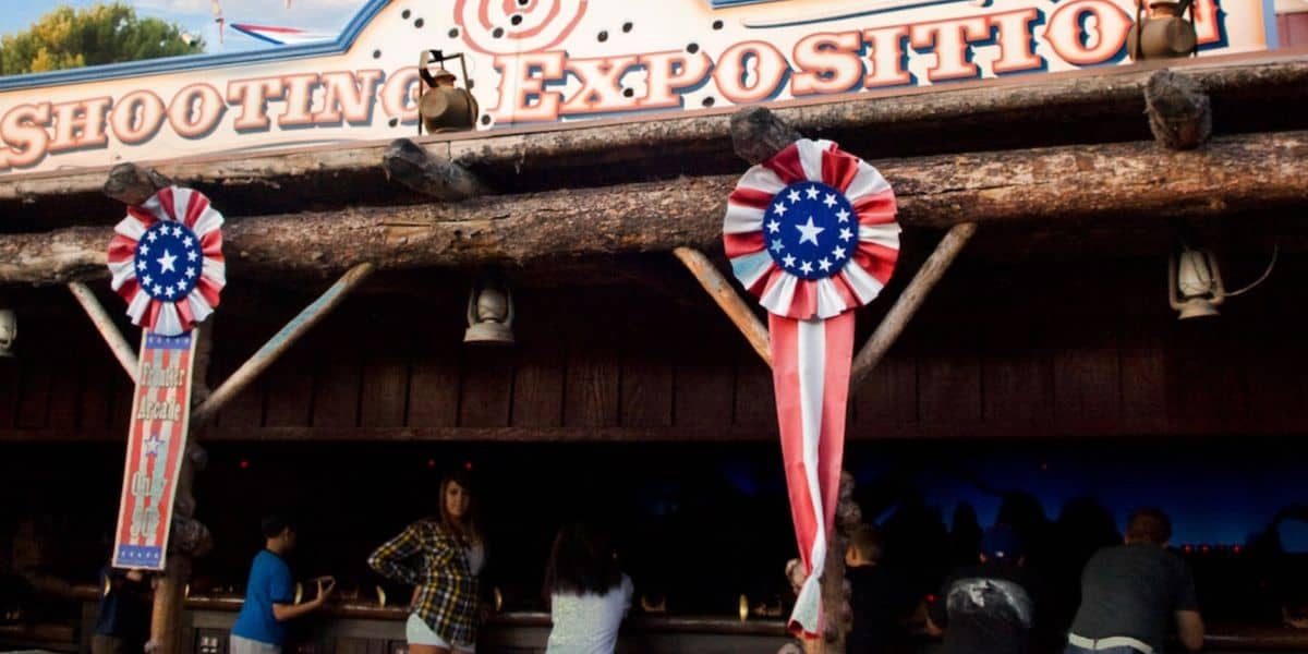 the frontierland shootin' exposition at disneyland park