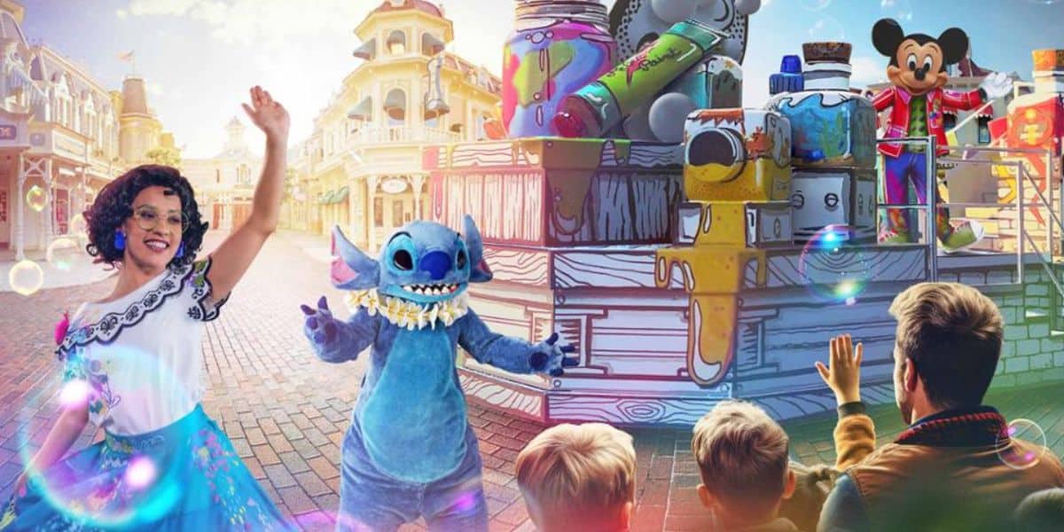 Mickey Mouse, Stitch, and other Disney characters in A Million Splashes of Colour