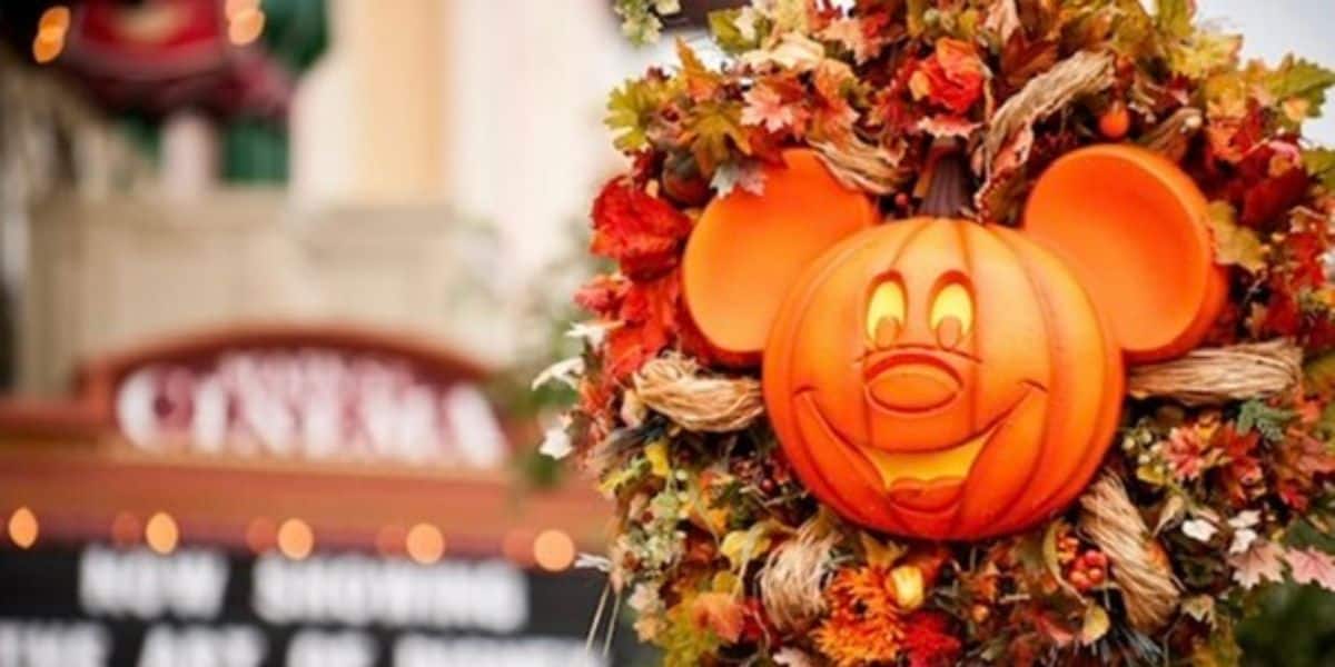 magic kingdom's halloween wreath in disney world