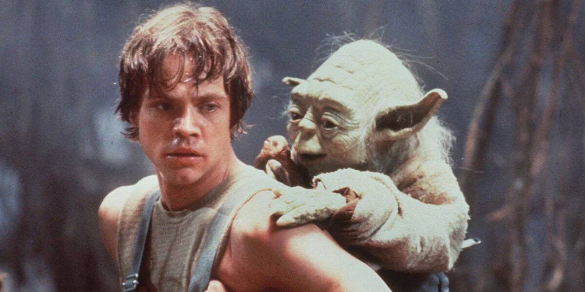 Luke Skywalker and Yoda in 'Star Wars'