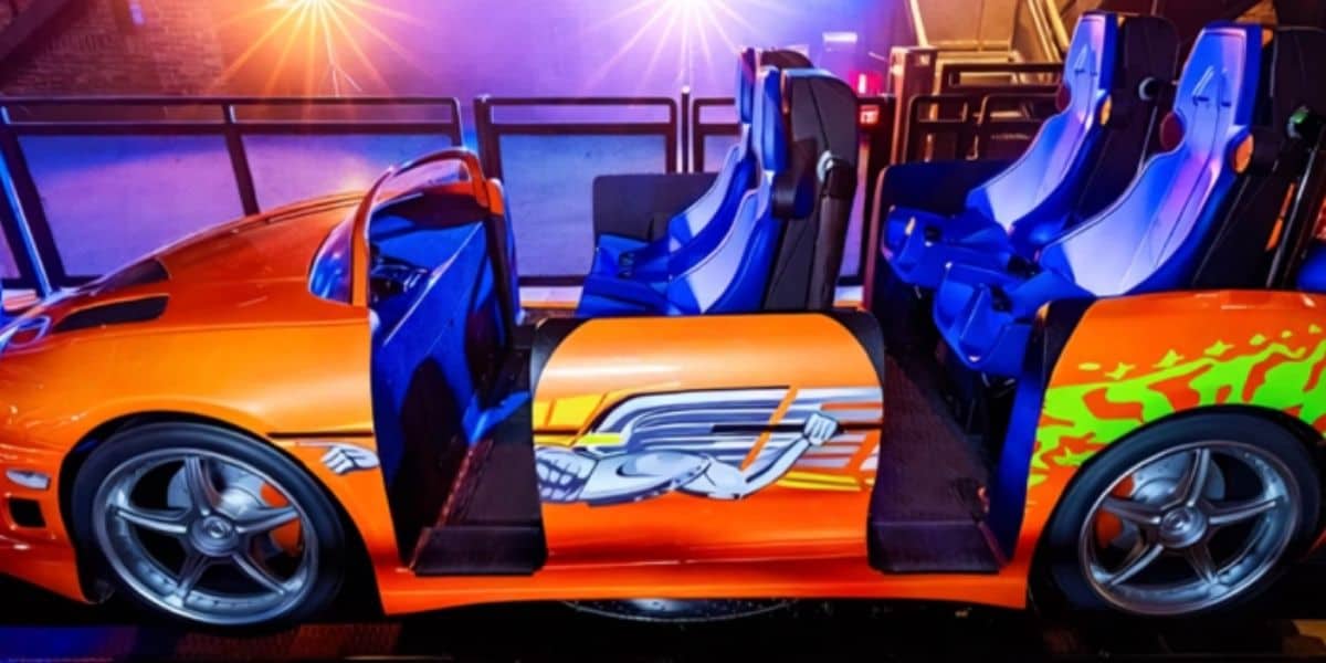 orange vehicle for fast and furious: hollywood drift coaster in universal theme park