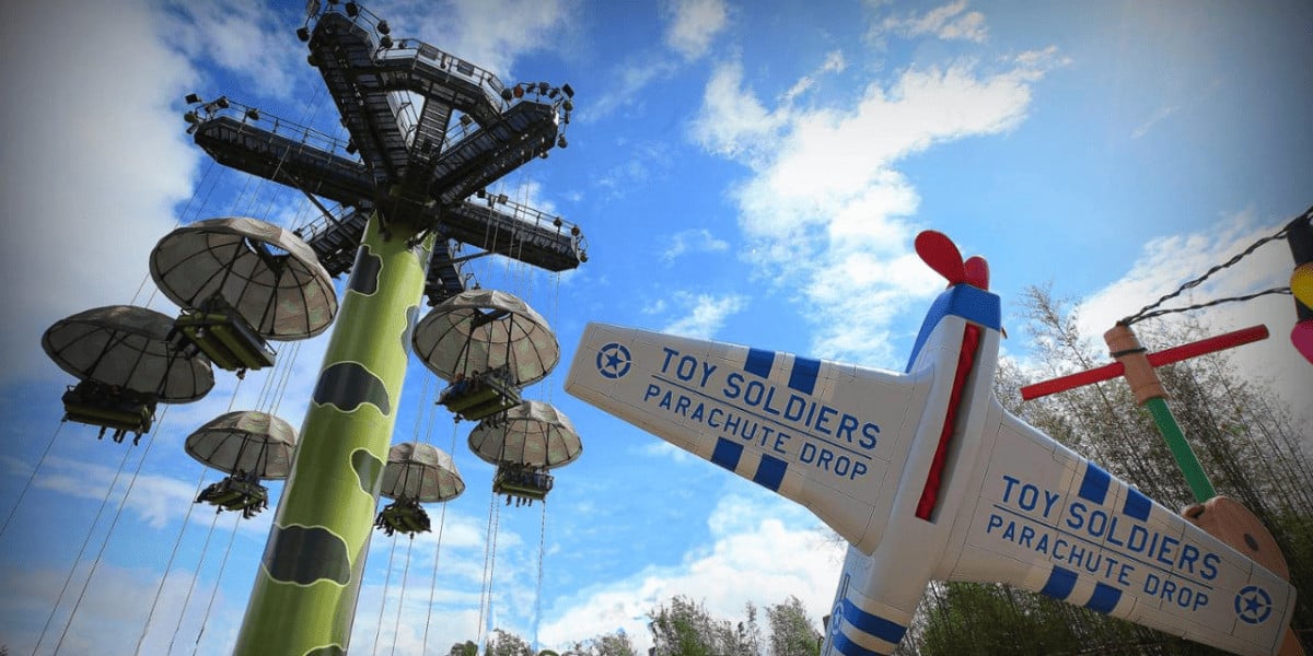 Toy Soldiers Parachute Drop ride at Disney Adventure World