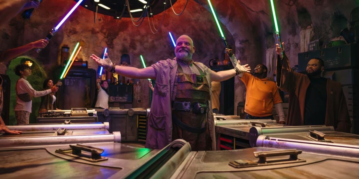 Guests construct custom lightsabers at Savi’s Workshop